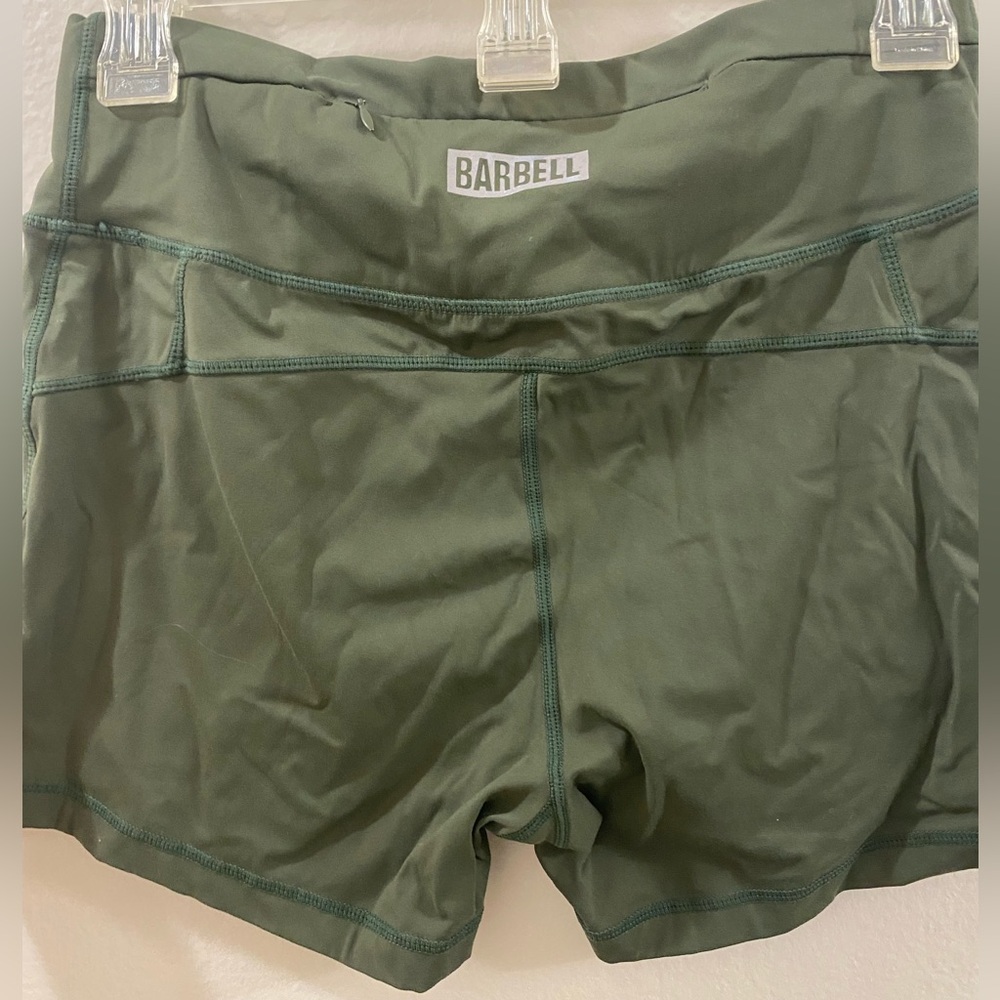 EUC Army Green Barbell Biker Workout Shorts with leg gripping